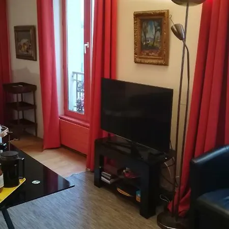 Apartment Lovely Studio All Comfort Paris